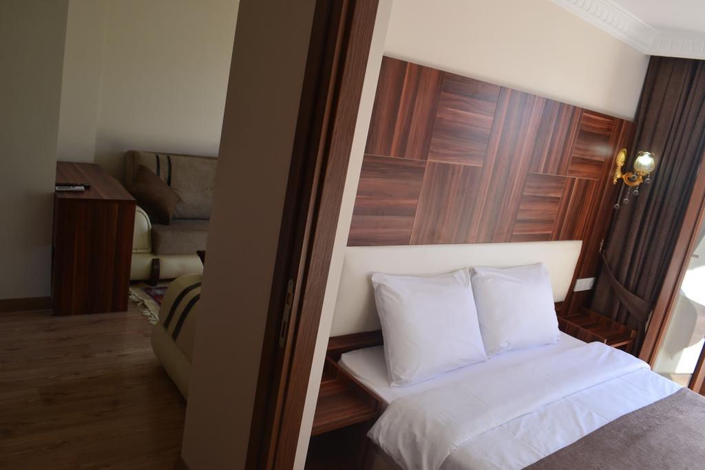 Hotel Fatih Истанбул Стая снимка