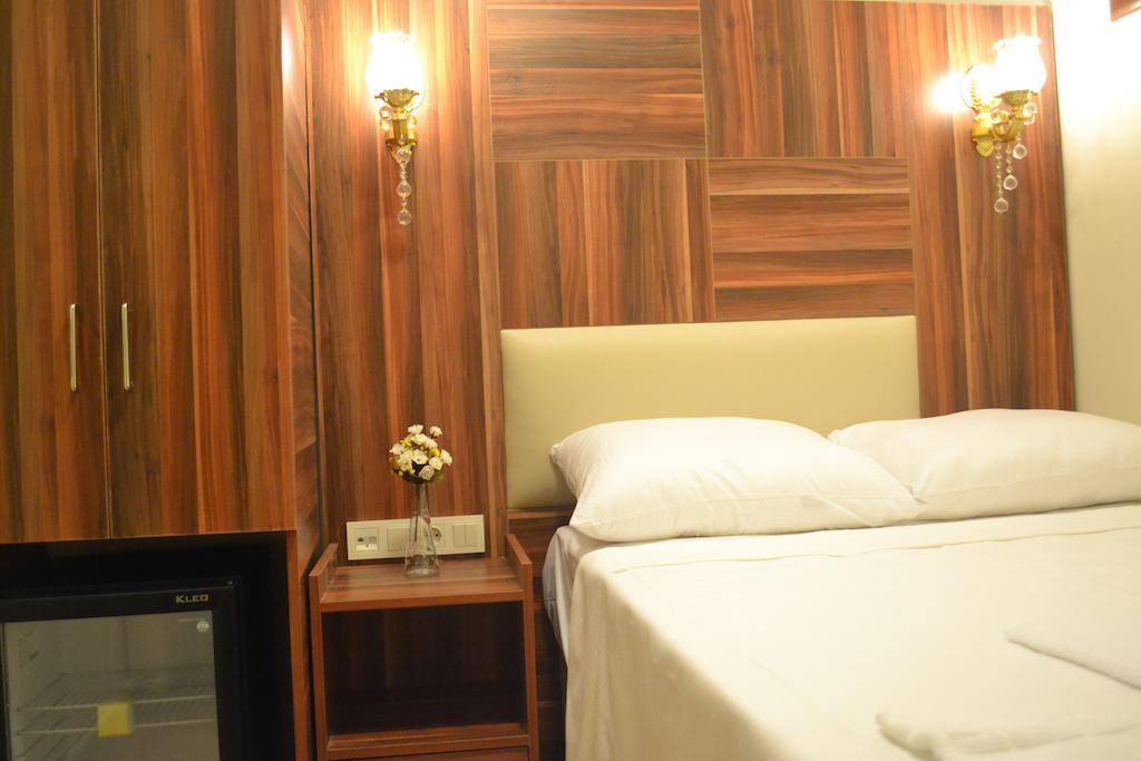 Hotel Fatih Истанбул Екстериор снимка