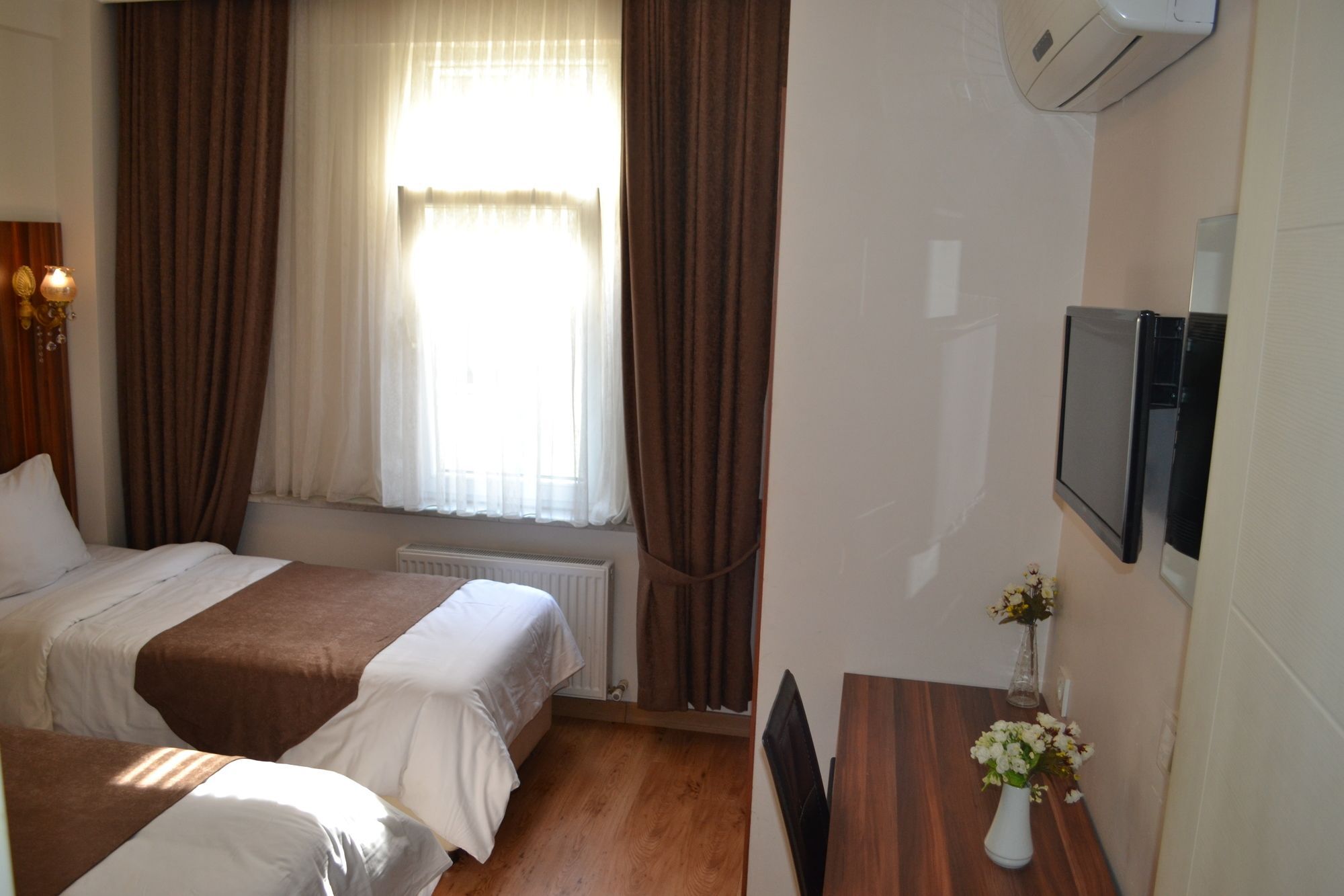 Hotel Fatih Истанбул Екстериор снимка
